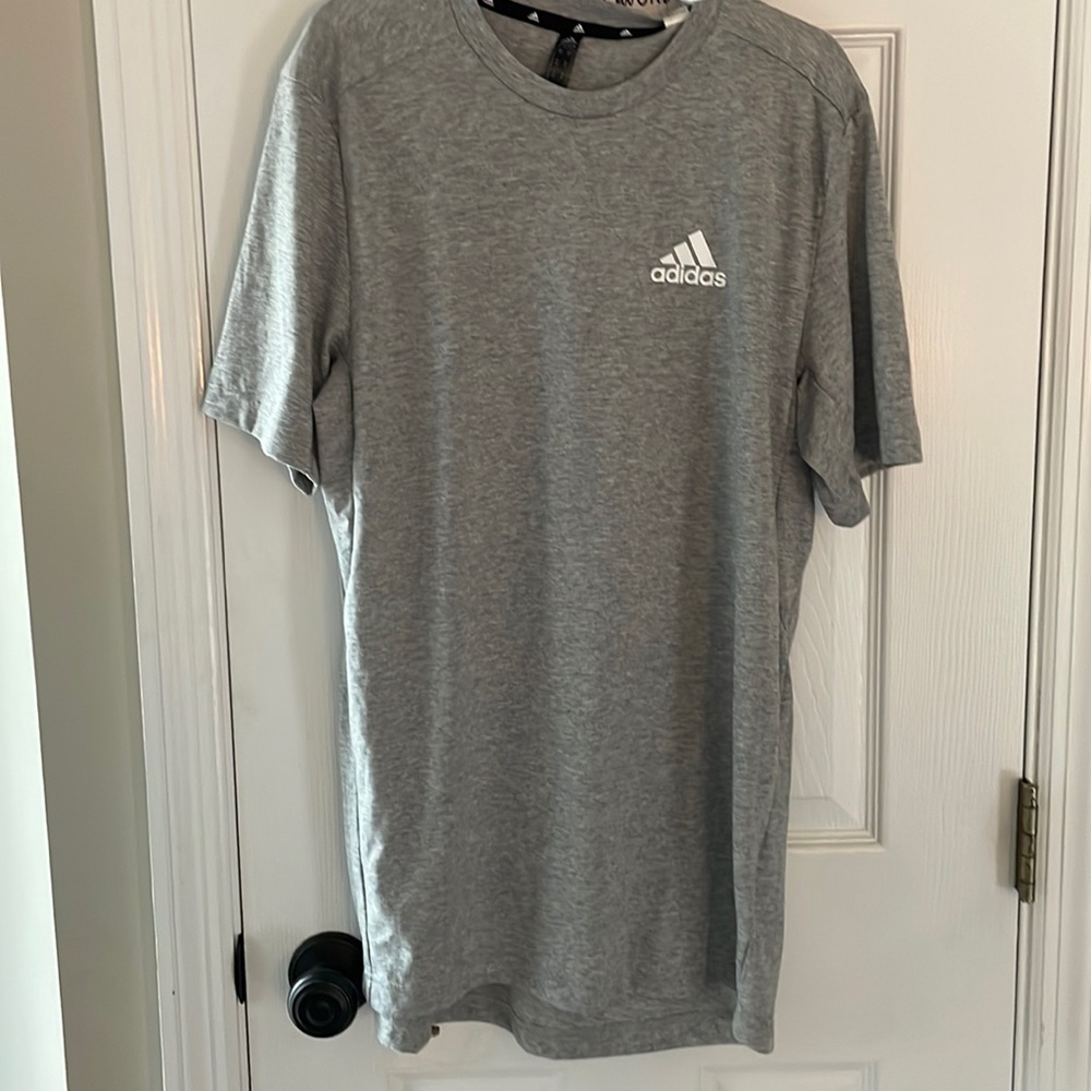 Mens Adidas Primegrewn Aeroready Tshirt S NWT